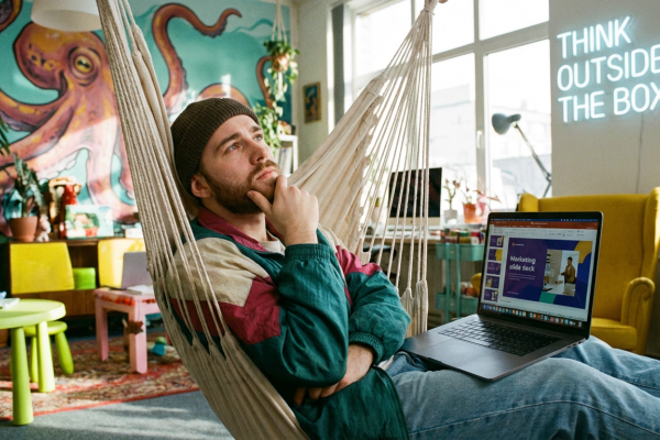 Hogyan építsünk márkát LinkedIn-en 2025-ben? 7 stratégia, ami működik, és 3, ami nem